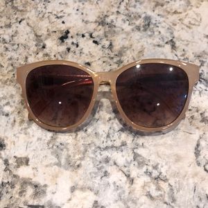 Fossil sunnies
